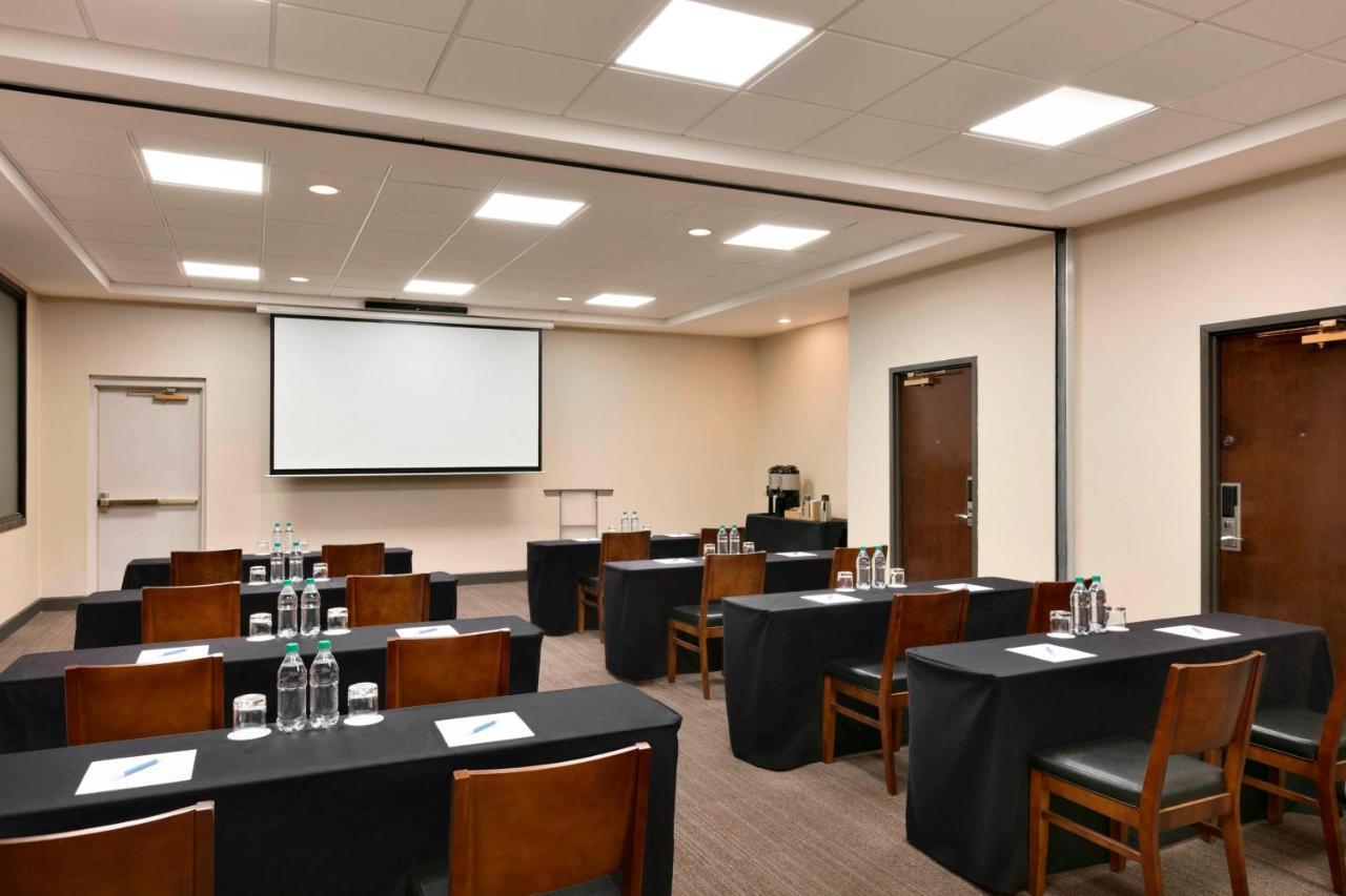 Four Points By Sheraton Raleigh North Esterno foto
