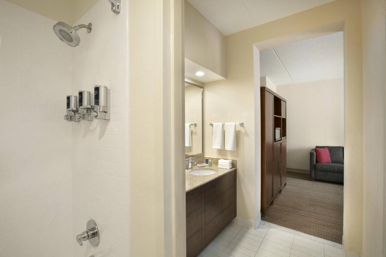 Four Points By Sheraton Raleigh North Esterno foto