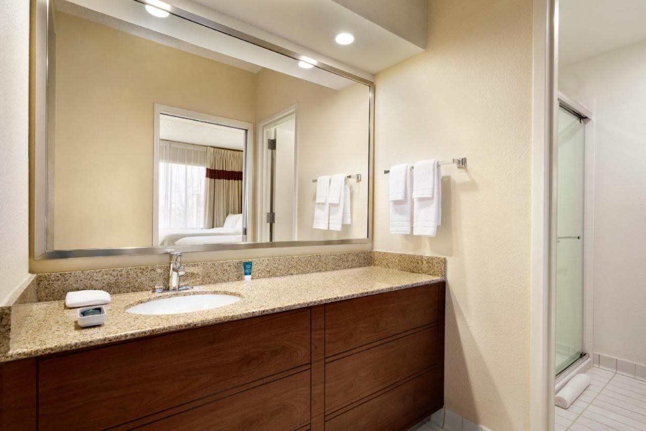 Four Points By Sheraton Raleigh North Esterno foto